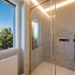 Overture - Panoramic Luxury Terrace Center Apartament