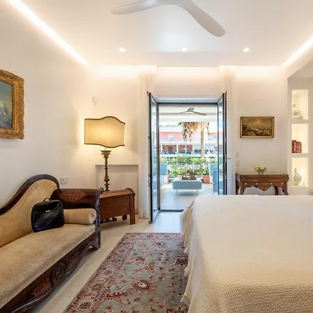 Overture - Panoramic Luxury Terrace Center Sorrente